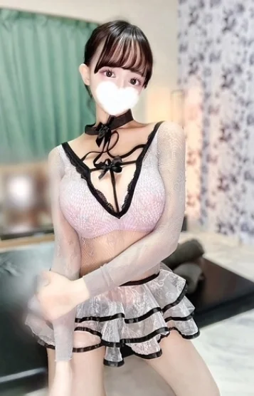 玲於奈（レオナ）