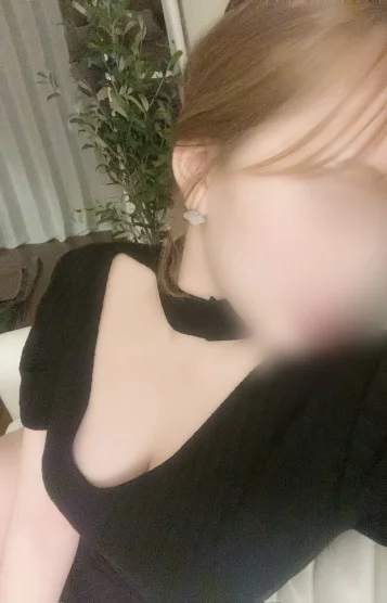 根本 莉愛