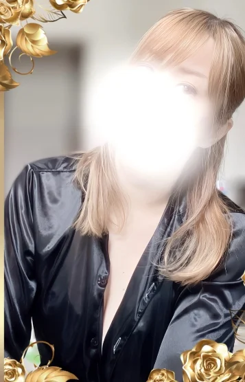 可愛い美魔女♡蒼彩