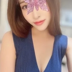 右京かすみ