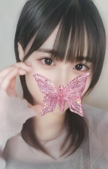 七瀬なぎ