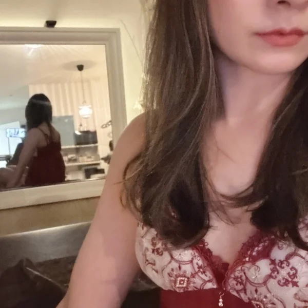 本日22時から出勤してます🤍