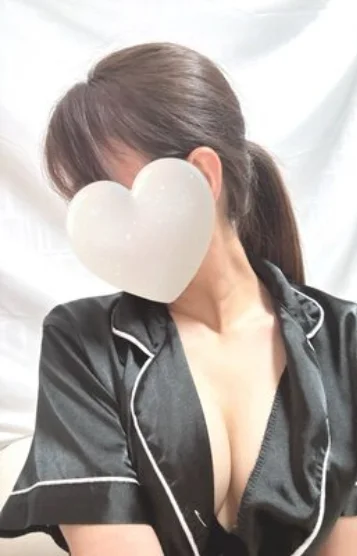 ななせ