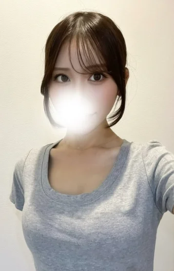 愛染リカ
