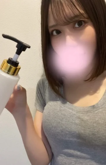 愛染リカ