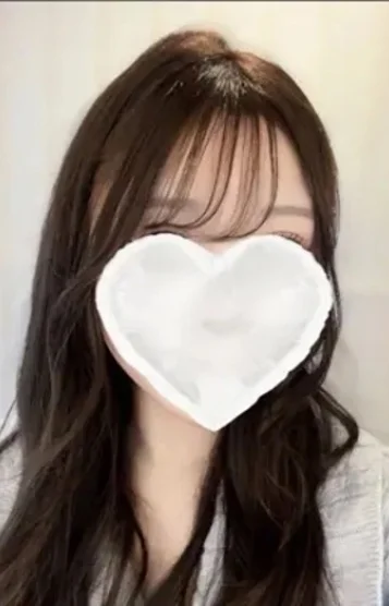 藤城なぎ