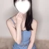 進藤みな
