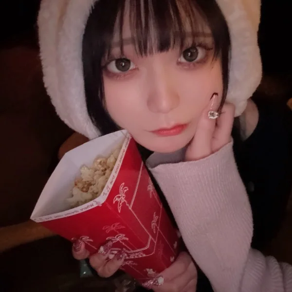 初めましてのお兄さん🐱