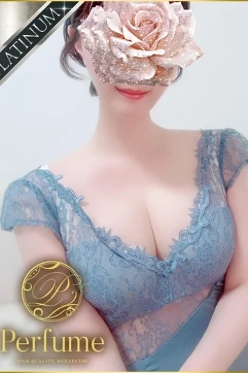 呉(くれ)みなと