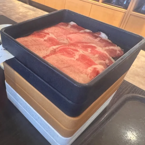 うたさんとしゃぶしゃぶ🫶