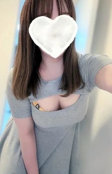 夏木めぐ