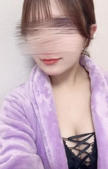 桜庭ゆあ