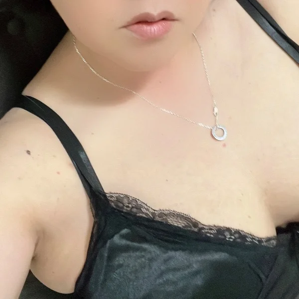 本日19:00から24:00出勤。
