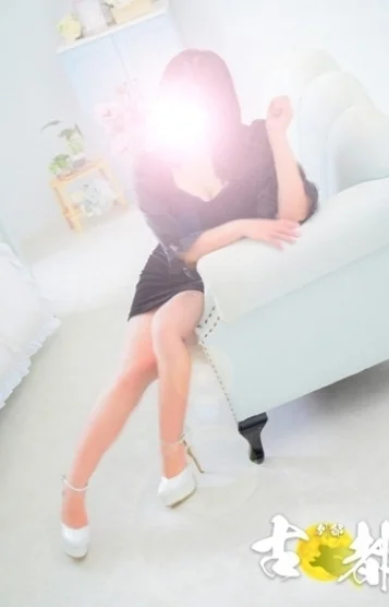 香月 真奈