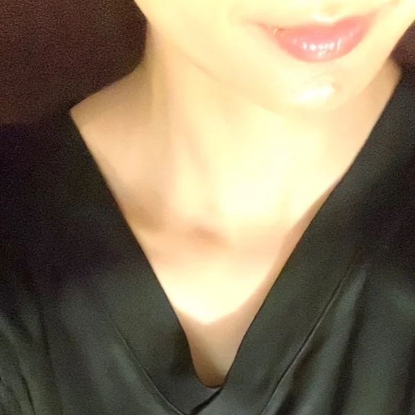 本日19時30分まで出勤です😊