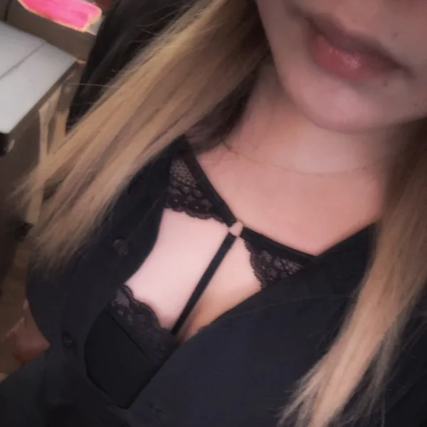本日11:30-19:30出勤♪