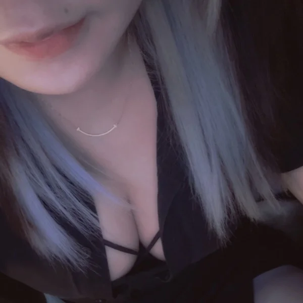 本日13:30-19:30出勤♪
