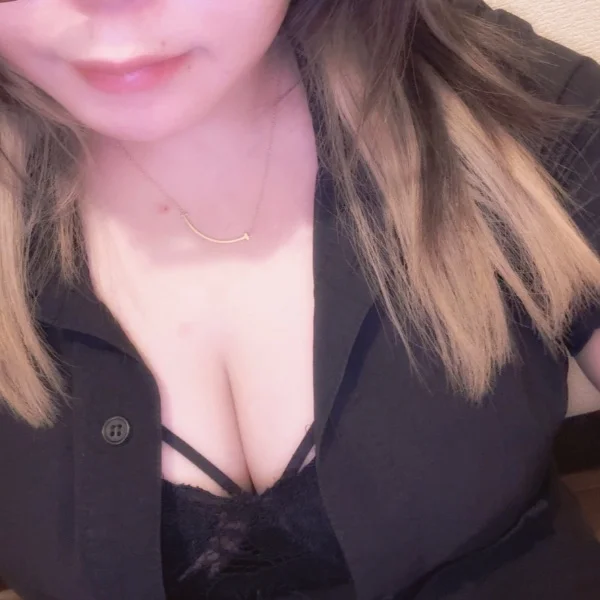 本日12:30-19:30出勤♪