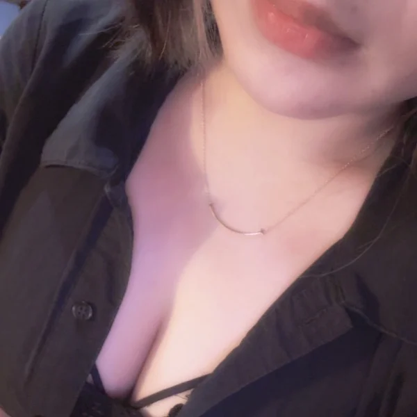本日12:30-19:30出勤♪