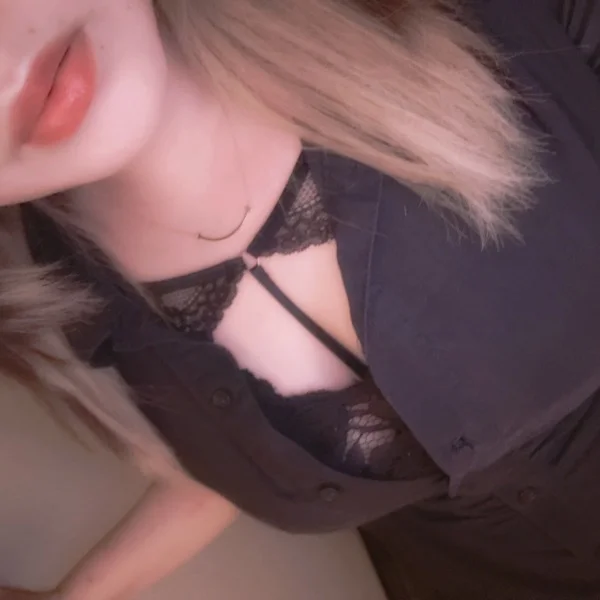 本日11:30-19:30出勤♪
