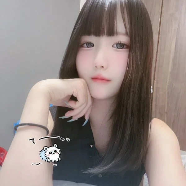 こんにちは！ユベルです👾↝