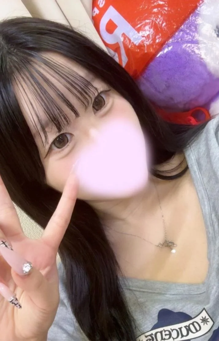 本日19時〜5時出勤してます🩷