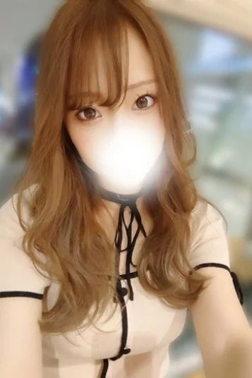 須藤れいな