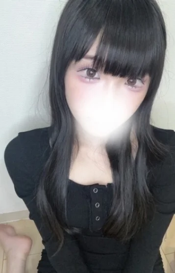 小鳥遊うみ