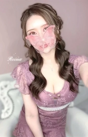 愛沢麗奈