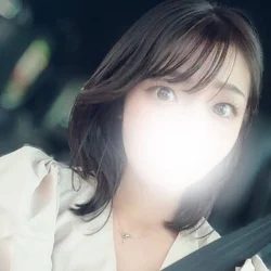 本日も美女セラピストたちが出勤してます...