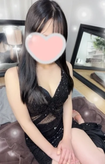 愛沢 かれん