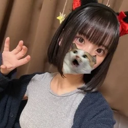 とびきり可愛いぱっちり二重の大きな瞳に...