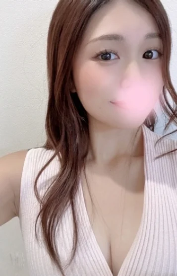 七瀬うみ