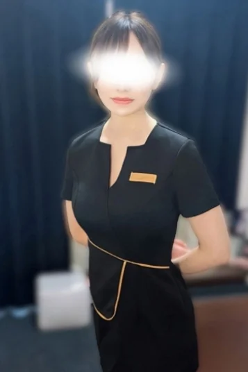 成美 ありさ