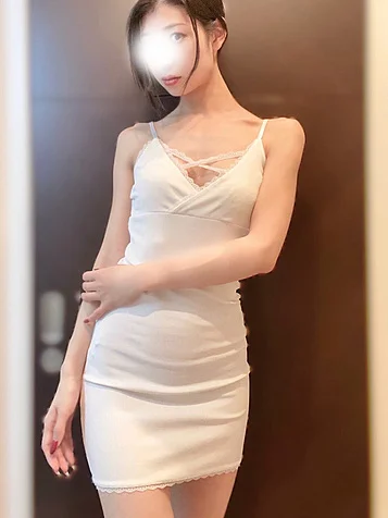 秋吉カンナ