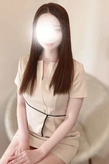篠崎　ゆい