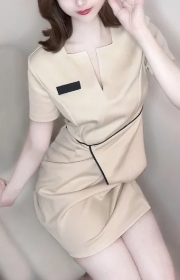 皆川 茜