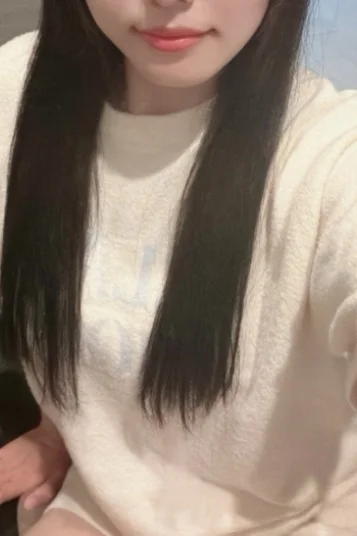 結城　りな