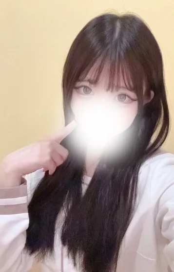 柚木 るりな