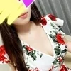 新人みれい