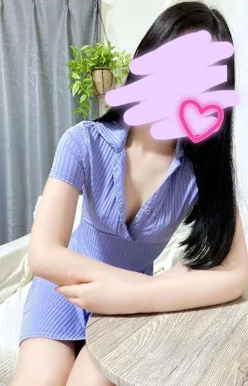 新人すみれ