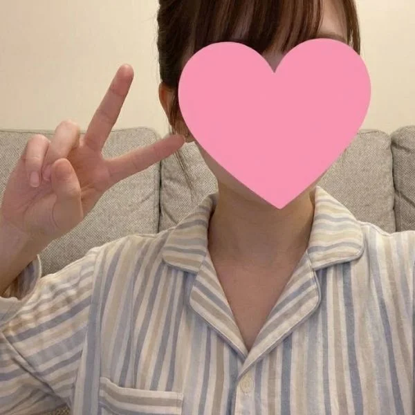 明日１７時から出勤します🌸