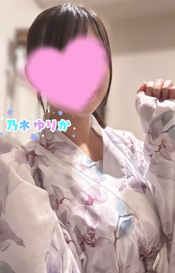 乃木 ゆりか