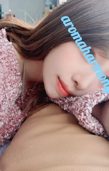 十条 りぃな