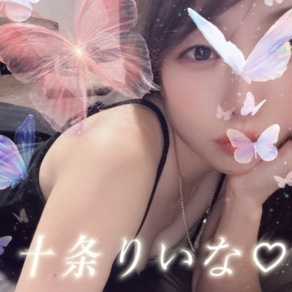 明日は早めのお時間から受け付け可能です｡✧｡･ﾟ