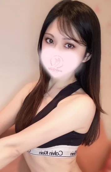 ୨୧小浜ナツキ୨୧