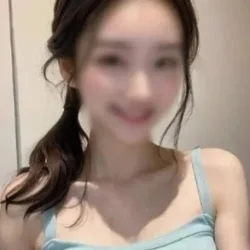 胸キュン♡可愛さはアイドル級！！激エロ...