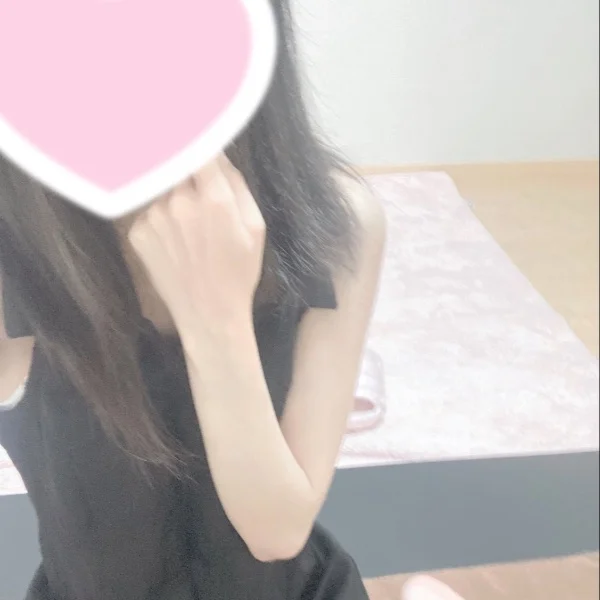 本日13時から出勤しま〜す🫰