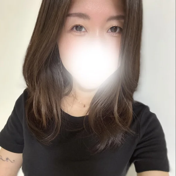 出勤してますっ🙌💗 𝟏𝟕-𝟐𝟔♡