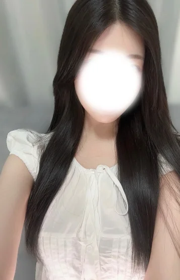 椿すみれ